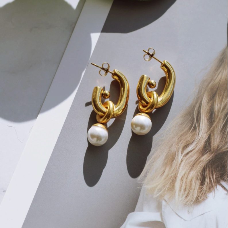 Jewelry - Lorna Pearl Earrings By Raeliv